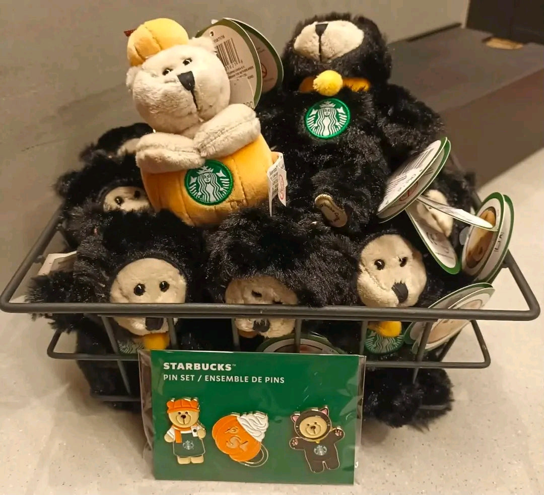 Starbucks France Halloween Winnie Whiskers Plush Keychain- Preorder